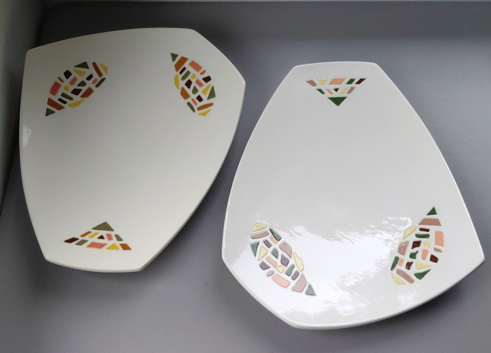 1960's Triangular Serving Platter Mid-century Modern Set of 2 Cream Groovey VTG